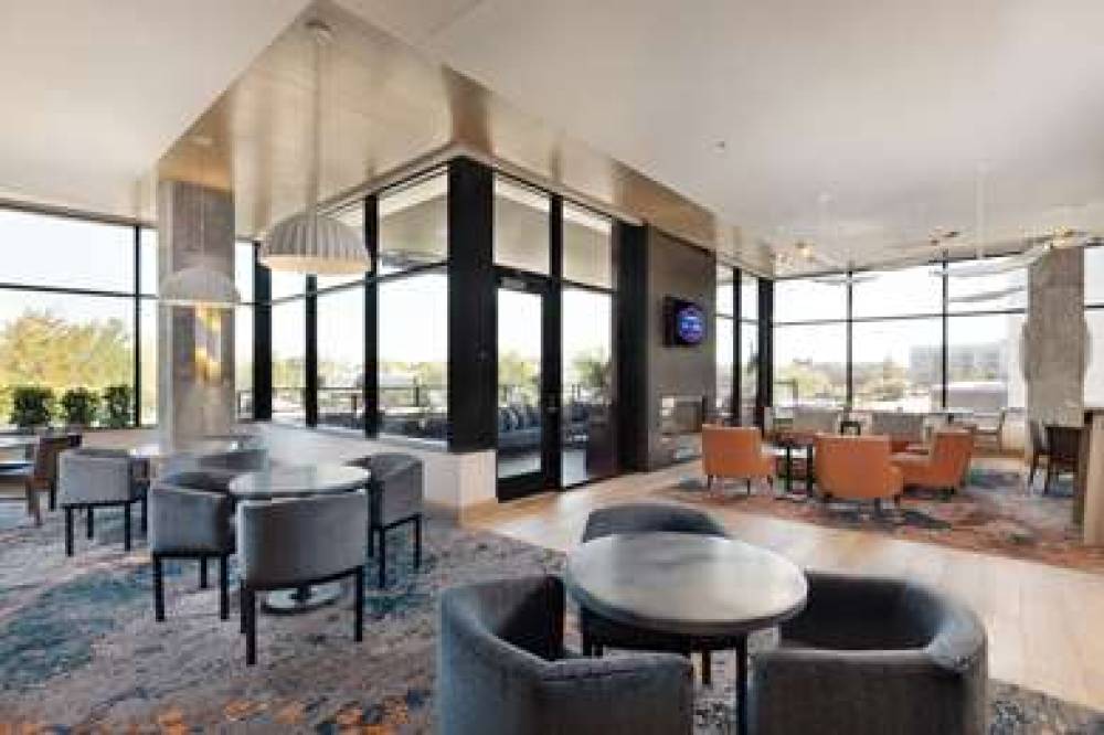 HAMPTON INN AND STE WATERTOWN 5