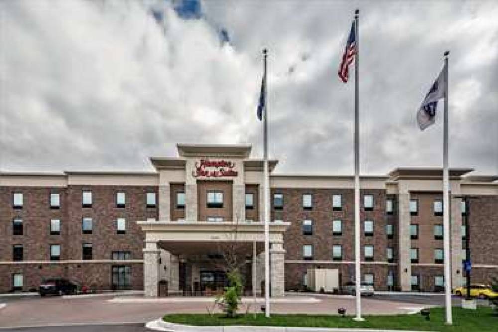 HAMPTON INN AND SUITES - ALLEN PARK 4