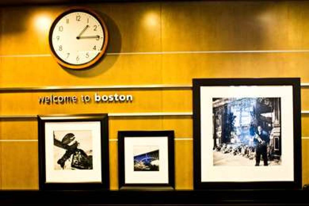 HAMPTON INN AND SUITES BOSTON-CROSS 2