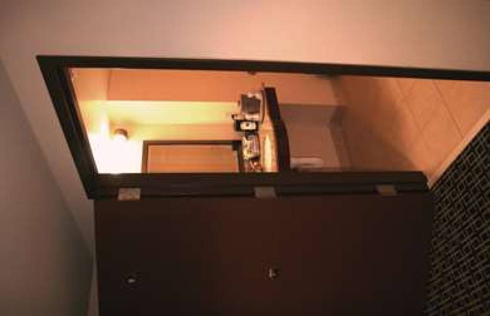 Hampton Inn And Suites Lancaster, CA 10