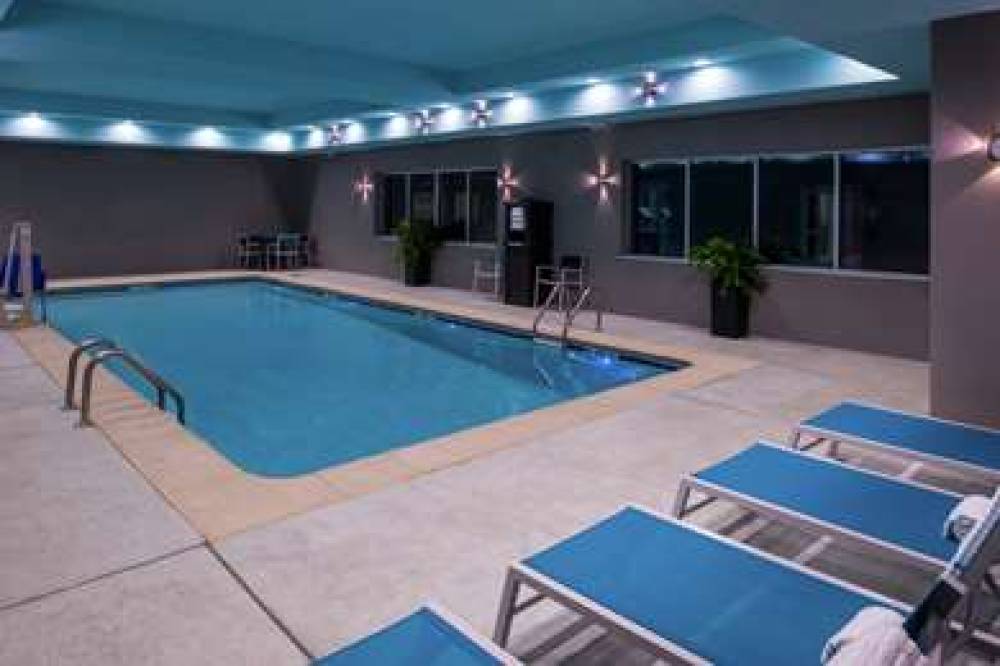 HAMPTON INN AND SUITES MARIETTA 9
