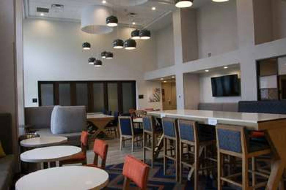 HAMPTON INN AND SUITES OLEAN 9