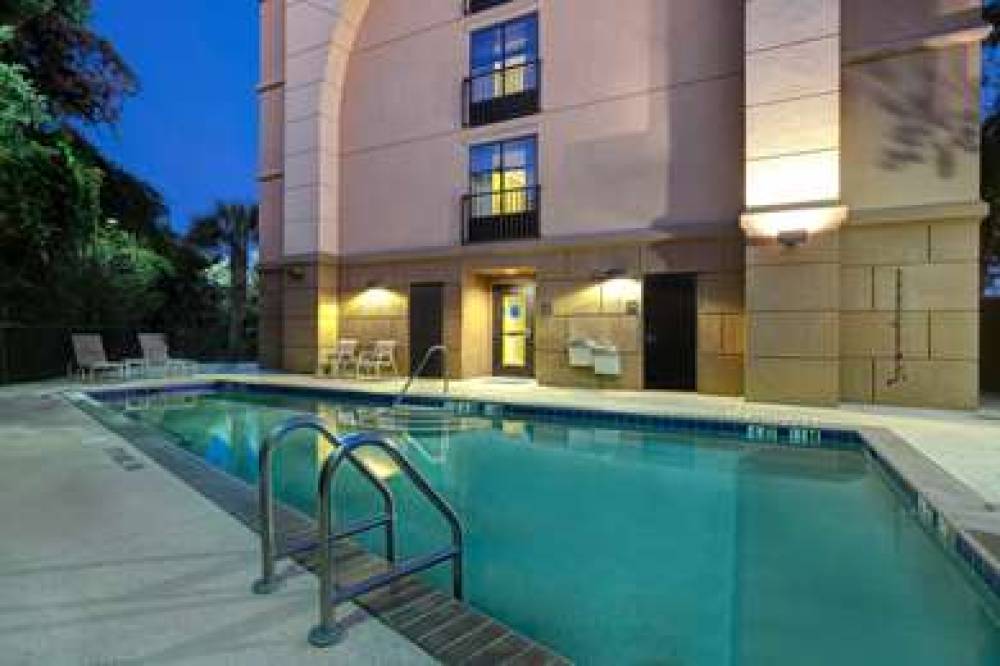 Hampton Inn And Suites Pensacola/Gulf Breeze, FL 6