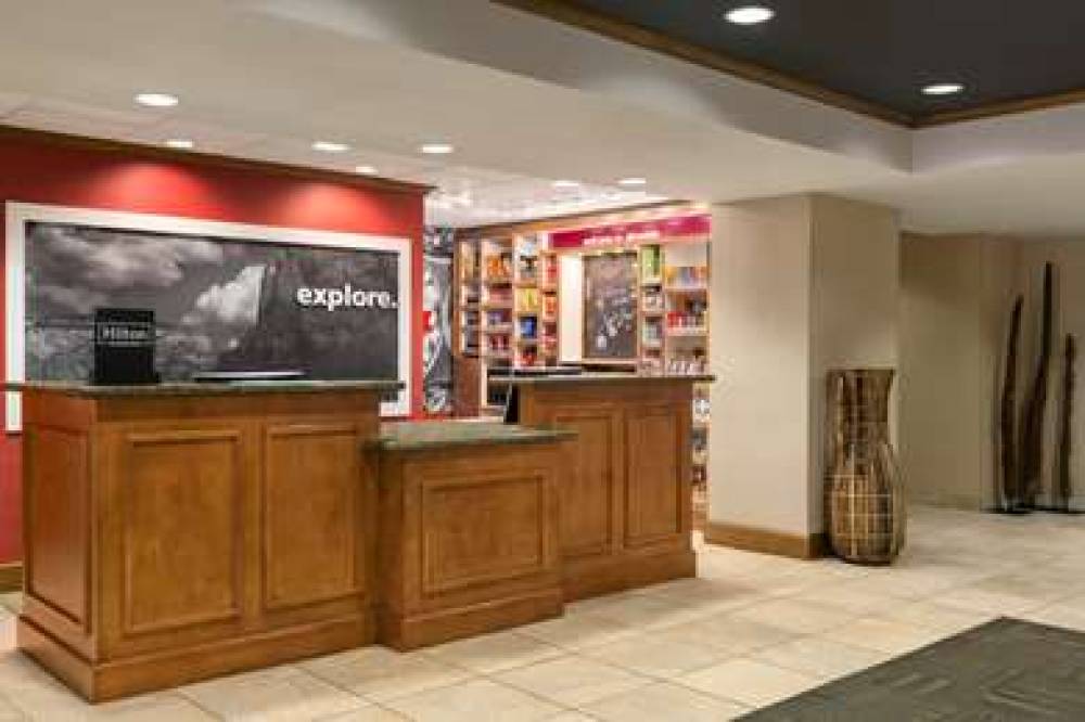 Hampton Inn And Suites Phoenix Glendale/Westgate, 6