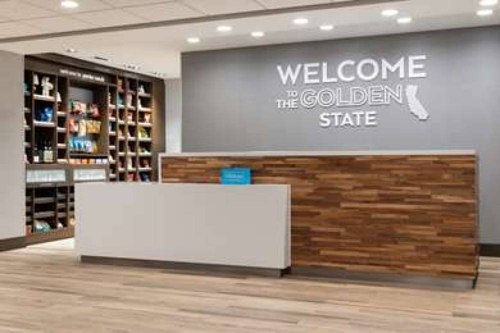 HAMPTON INN AND SUITES PORTER RANCH 5