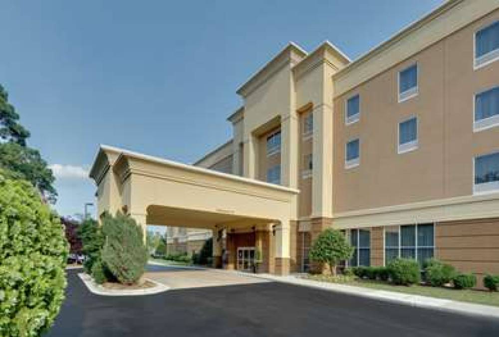 Hampton Inn And Suites Southern Pines/Pinehurst,  2
