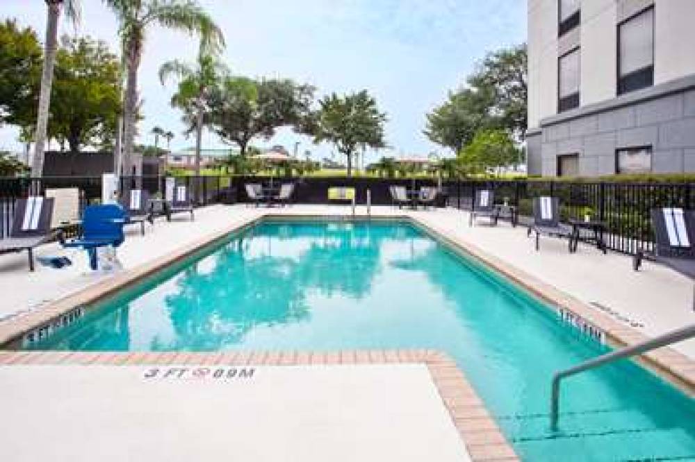 Hampton Inn And Suites Tampa East (Casino Area),  4