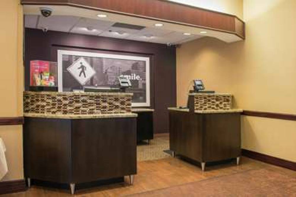 Hampton Inn And Suites Tampa North 4