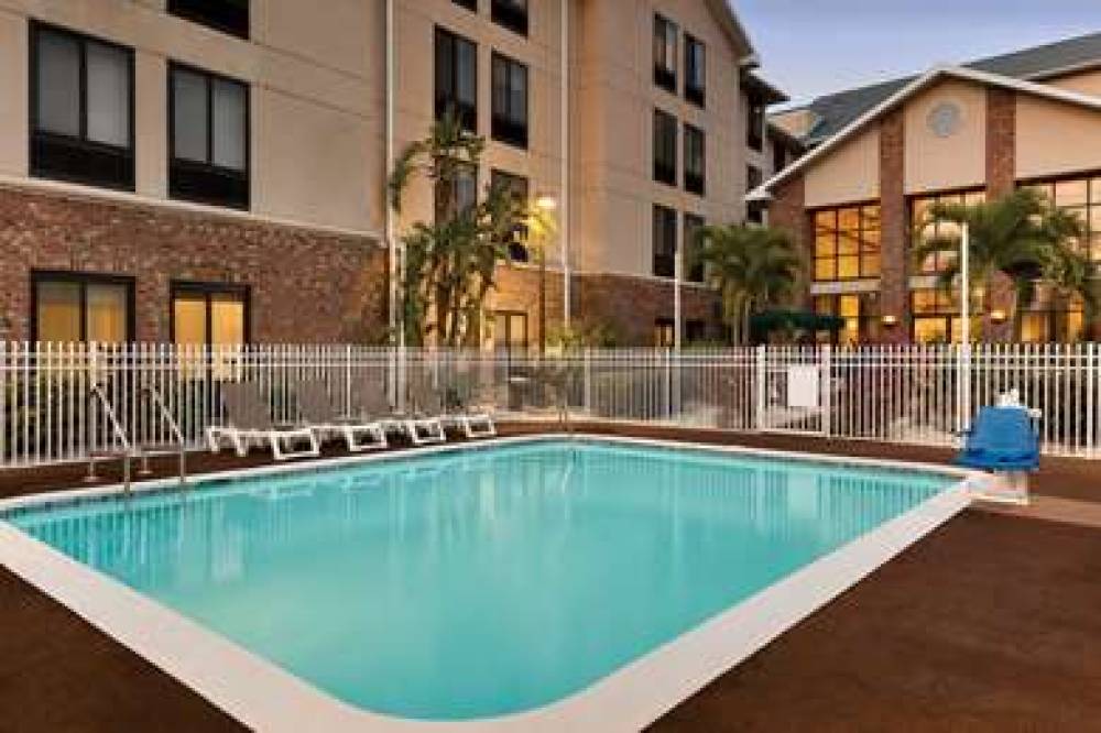 Hampton Inn And Suites Tarpon Springs 8