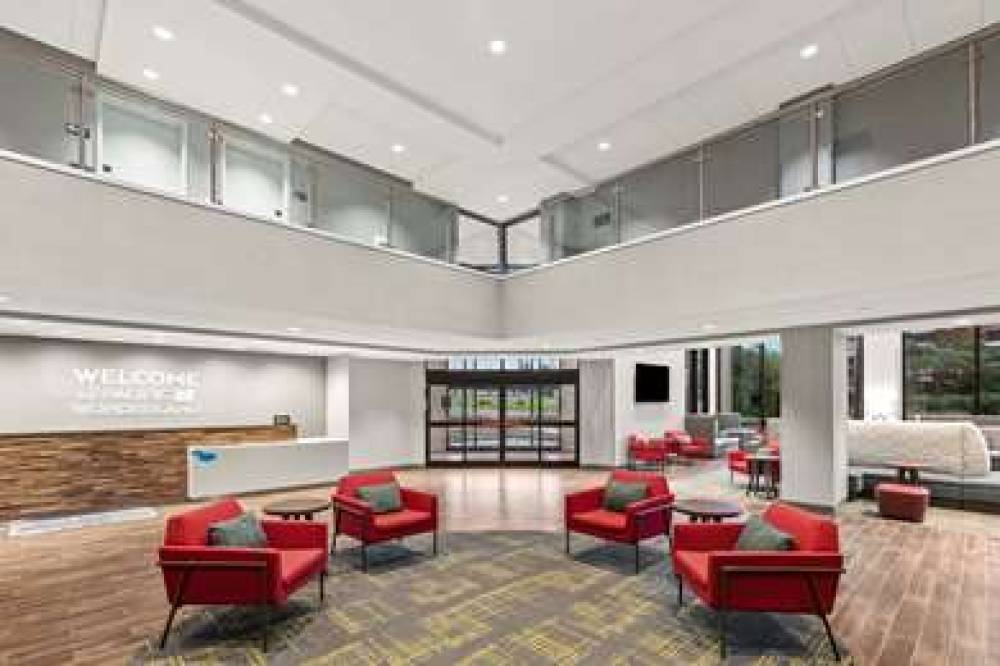 HAMPTON INN AND SUITES TIGARD 5