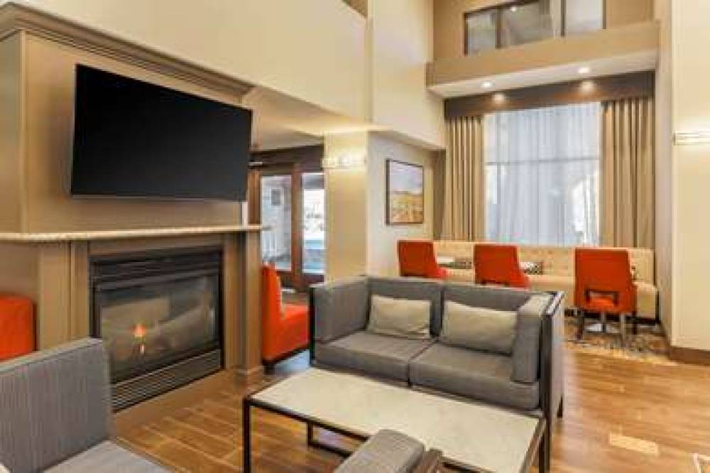 Hampton Inn And Suites Windsor/Sonoma Wine Country 10