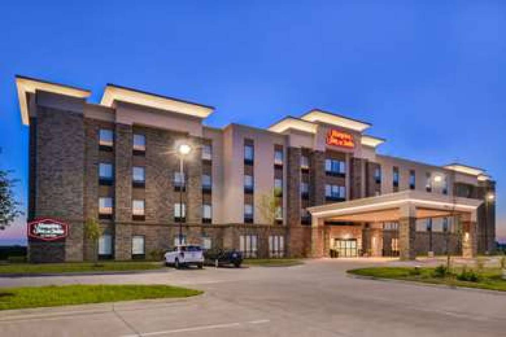 Hampton Inn Andamp; Suites Altoona