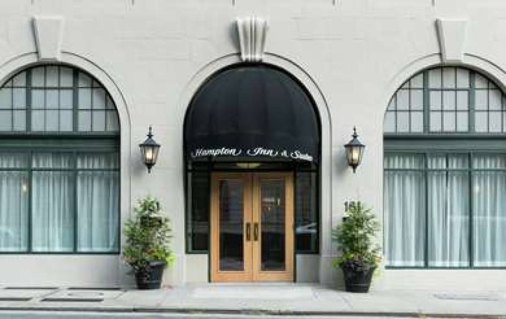 HAMPTON INN ANDAMP; SUITES ATLANTA- 3
