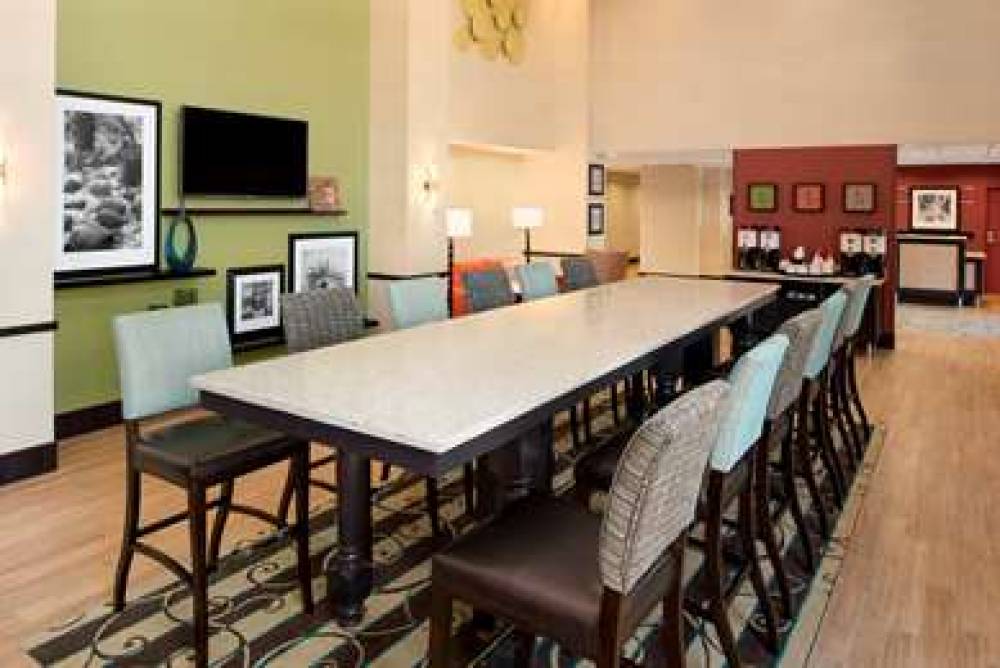 HAMPTON INN ANDAMP; SUITES CORPUS C 10