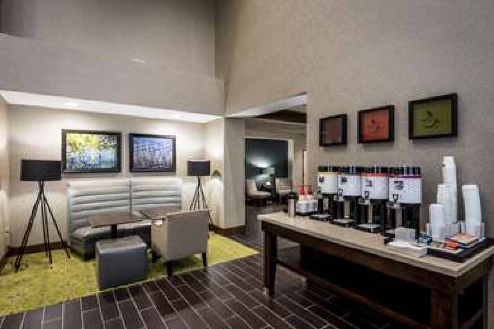 HAMPTON INN ANDAMP; SUITES HAMMOND 9