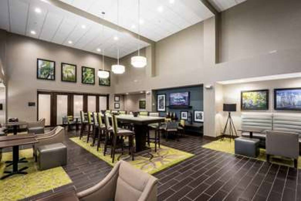 HAMPTON INN ANDAMP; SUITES HAMMOND 4
