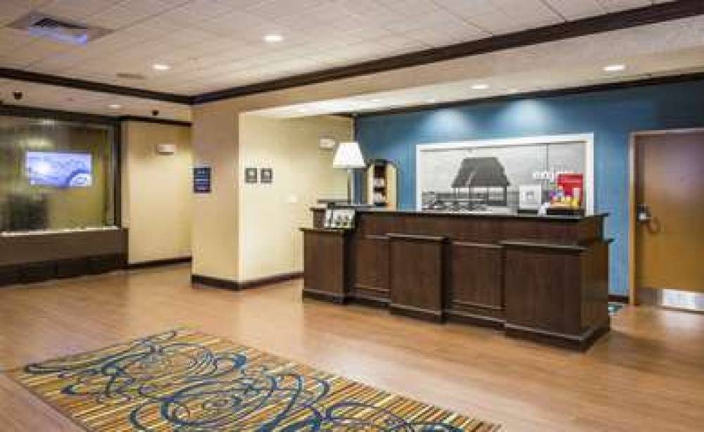 HAMPTON INN ANDAMP; SUITES JACKSONV 9
