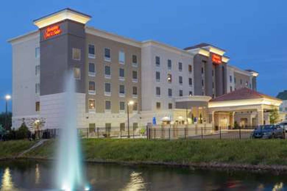 Hampton Inn Andamp; Suites Jacksonv