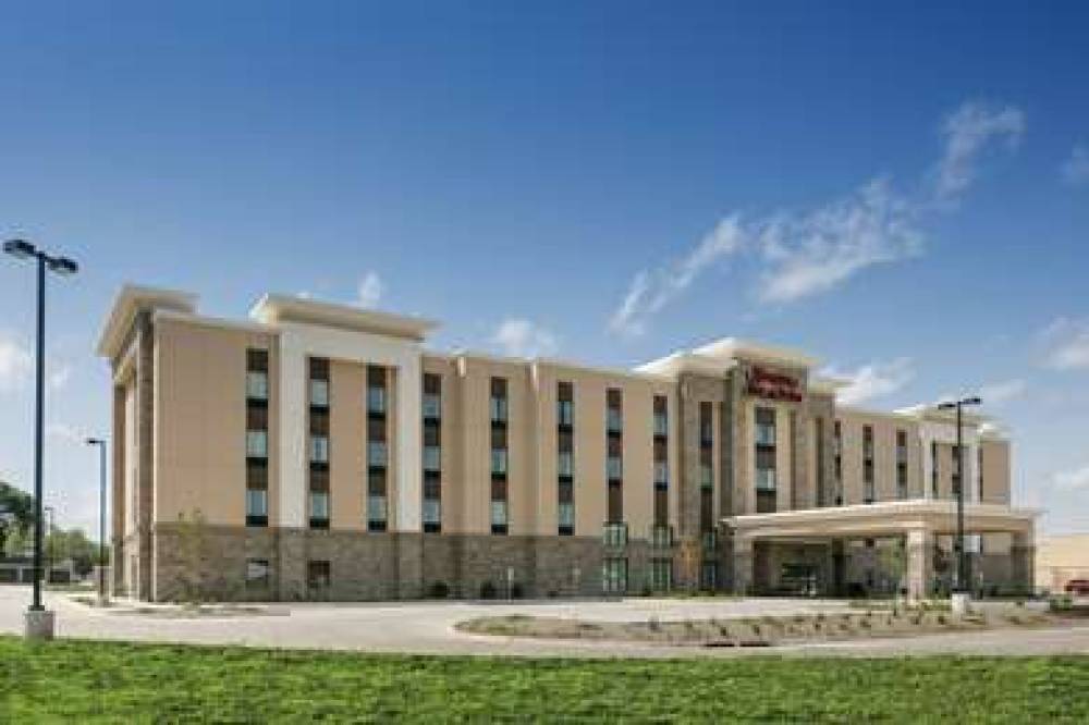 HAMPTON INN ANDAMP; SUITES MASON CI 1