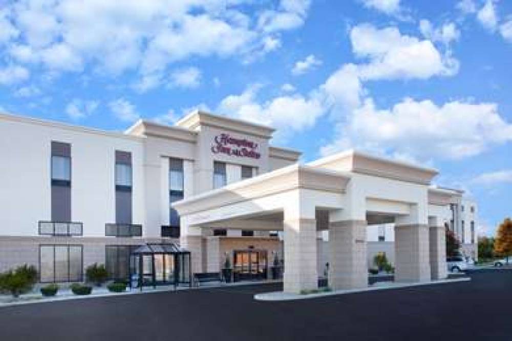 HAMPTON INN ANDAMP; SUITES MUNSTER 1