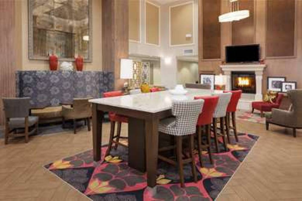 HAMPTON INN ANDAMP; SUITES MUNSTER 3