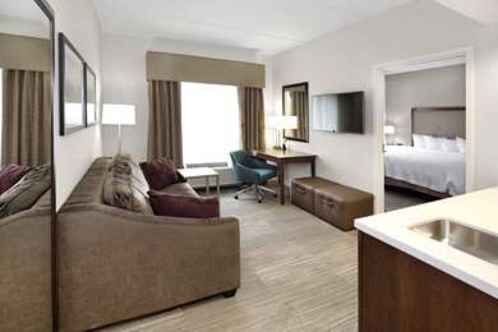 HAMPTON INN ANDAMP; SUITES PITTSBUR 6