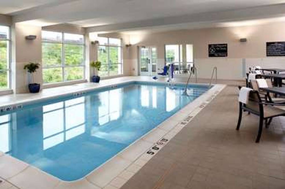 HAMPTON INN ANDAMP; SUITES PITTSBUR 8