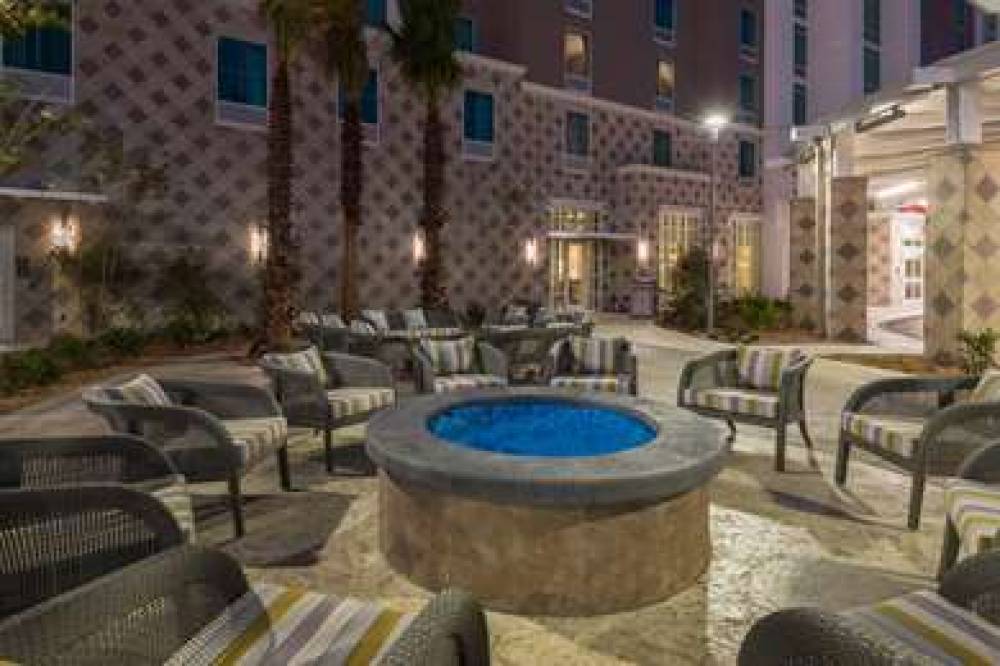 Hampton Inn Andamp; Suites Tampa Ai