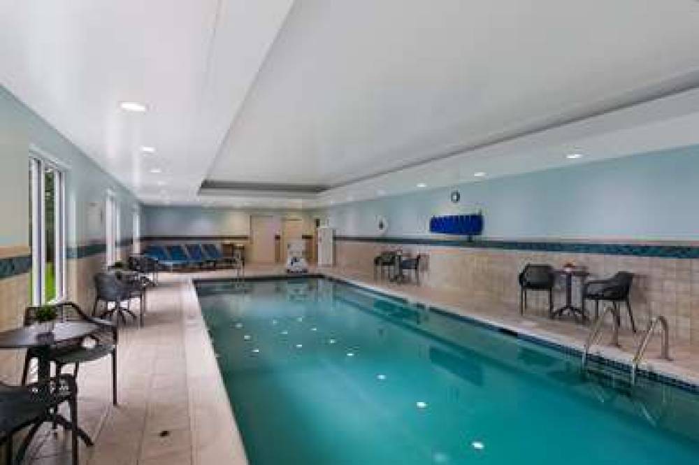HAMPTON INN ANDAMP; SUITES WILMINGT 5