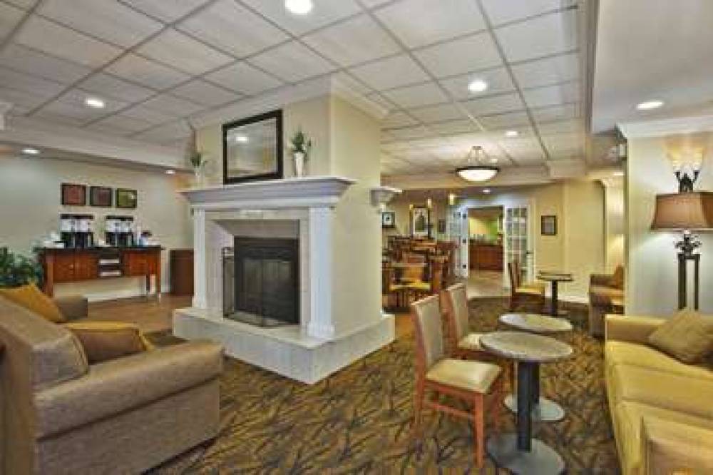 Hampton Inn Anderson 10