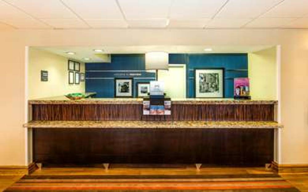 Hampton Inn Atlanta Southlake 6