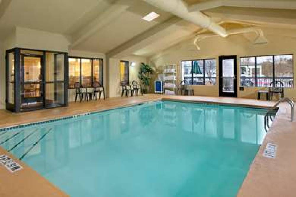 Hampton Inn Atlanta/Stockbridge 4