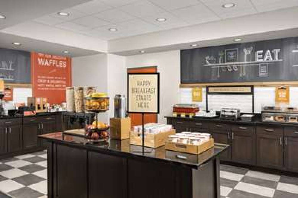 Hampton Inn Augusta 8