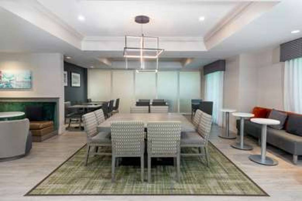 Hampton Inn Boston Bedford Burlington 8