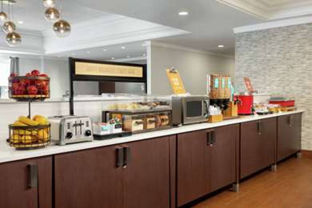 Hampton Inn Boston/Cambridge 9
