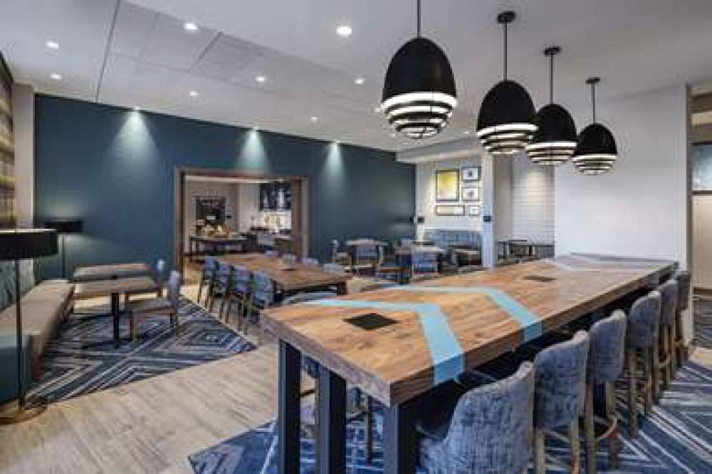 HAMPTON INN BOSTON WOBURN 1