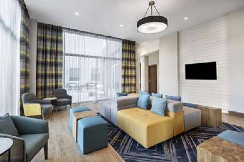 HAMPTON INN BOSTON WOBURN 5