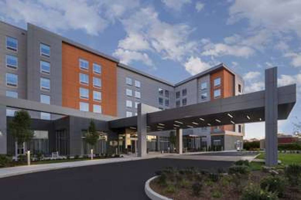 HAMPTON INN BOSTON WOBURN 8