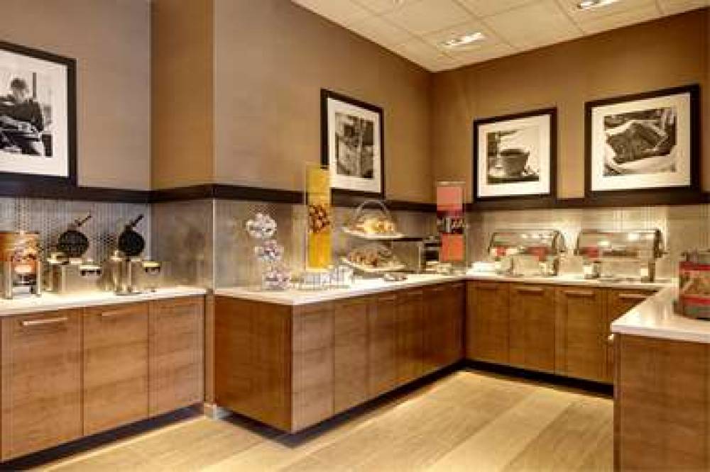 HAMPTON INN BROOKLYN/DOWNTOWN 3