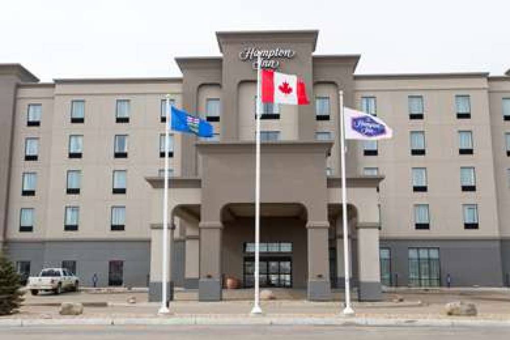 Hampton Inn By Hilton Lloydminster 1