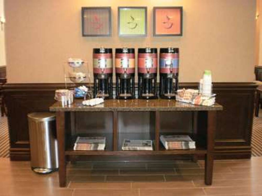 Hampton Inn By Hilton North Bay 9