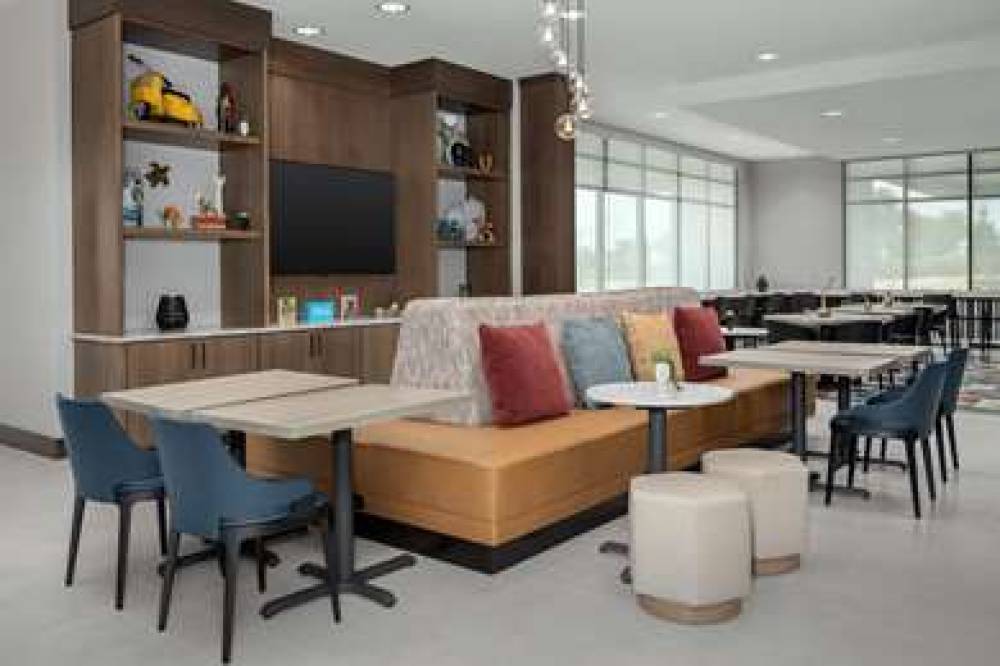 HAMPTON INN BY HILTON SE NONA 2