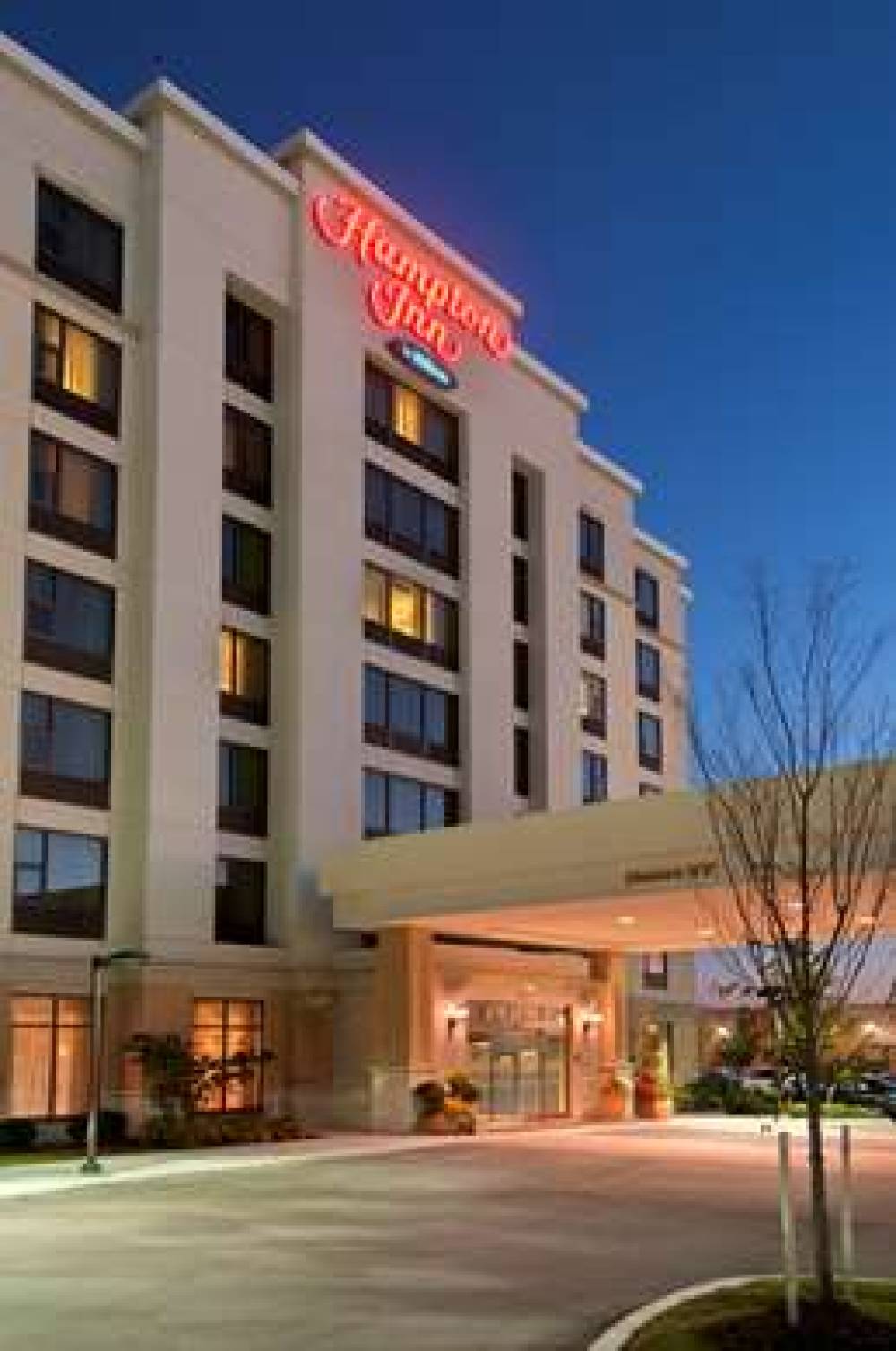 Hampton Inn By Hilton Toronto Airport Corporate C 3