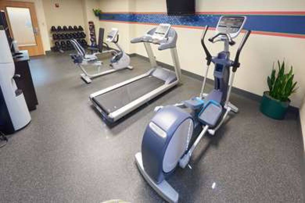 Hampton Inn Canton/Massillon 1
