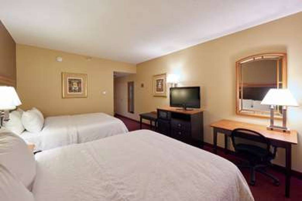Hampton Inn Canton/Massillon 9