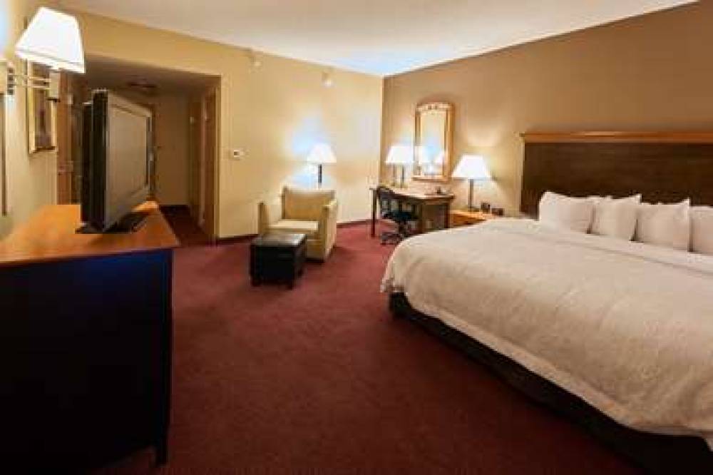 Hampton Inn Canton/Massillon 5