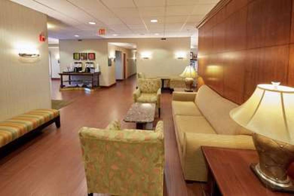 Hampton Inn Canton/Massillon 2