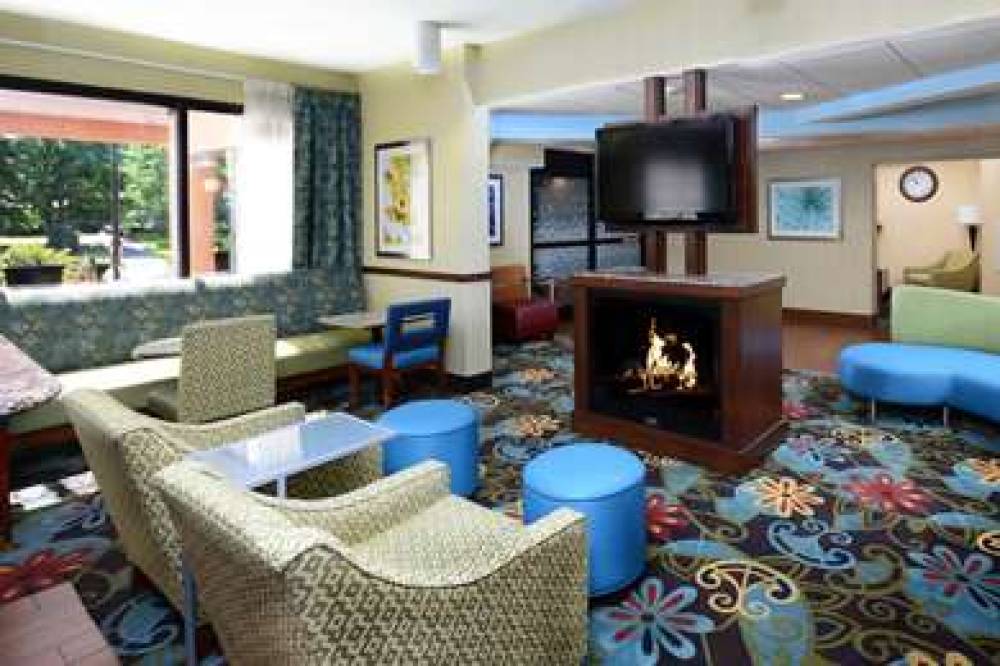 Hampton Inn Charlotte-North/Lake Norman, NC 7