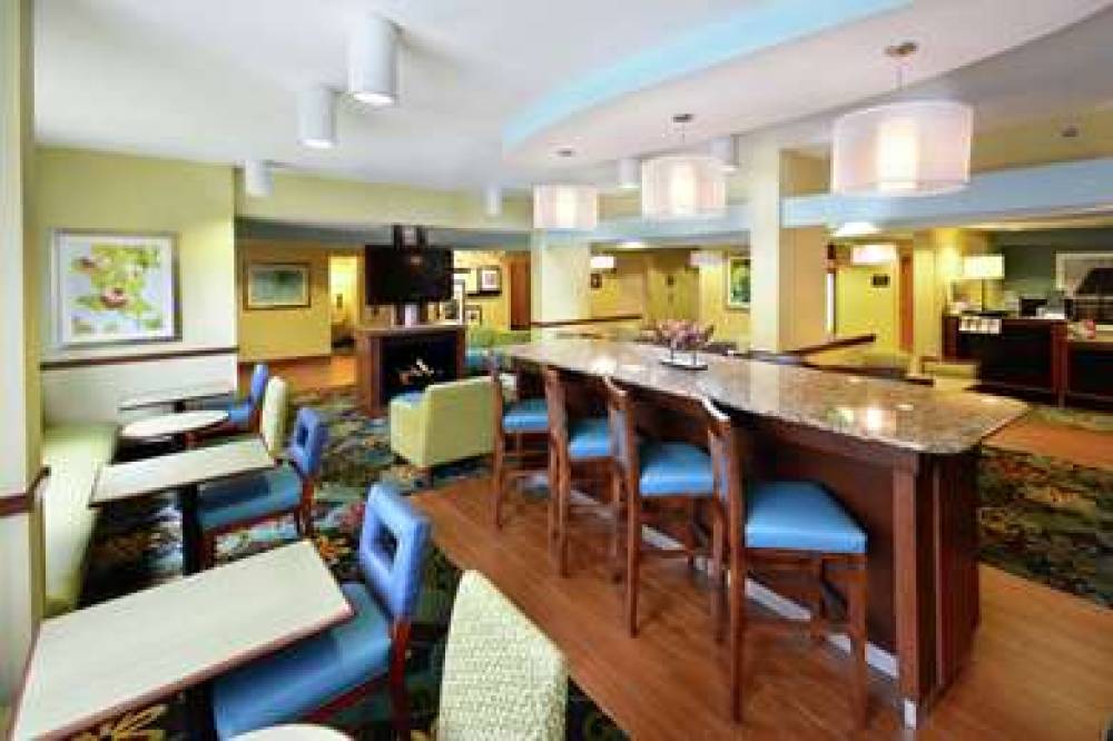 Hampton Inn Charlotte-North/Lake Norman, NC 5