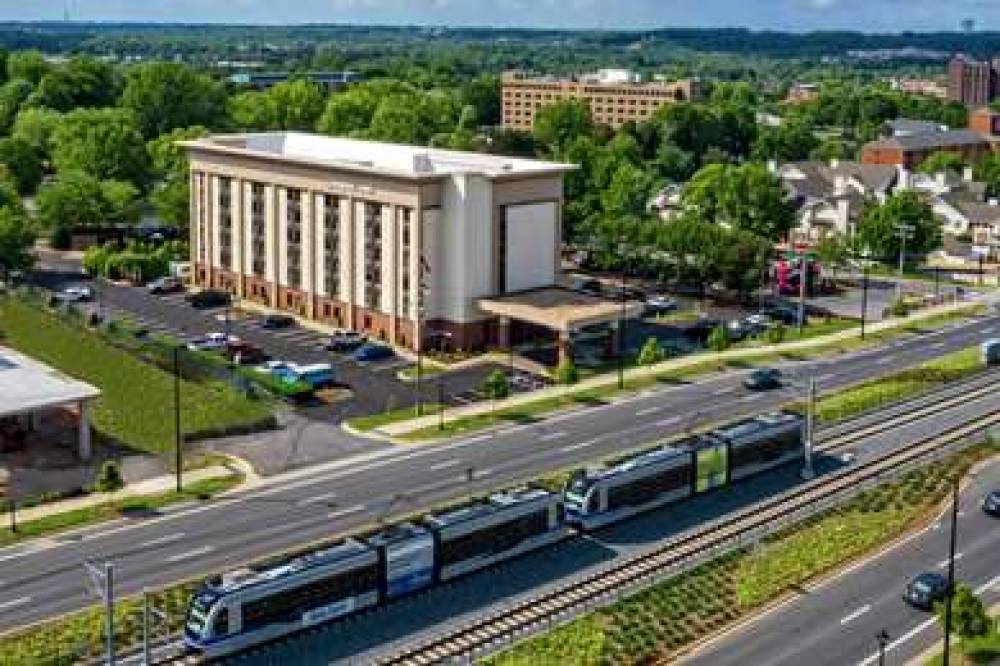 Hampton Inn Charlotte-University Place 3